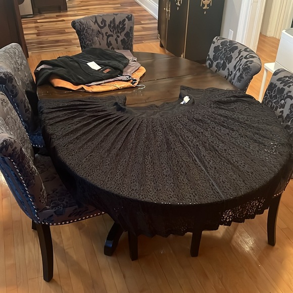 Lace skirt with buttons - Picture 6 of 6